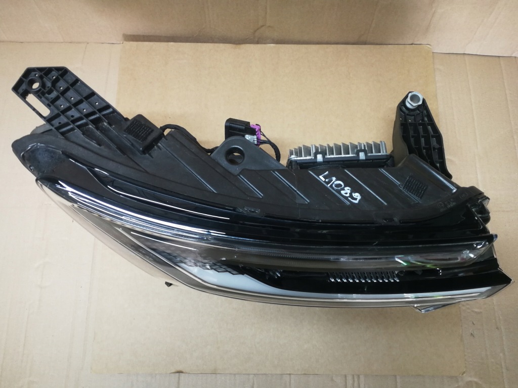 фото №4, Mg marvel r ev 21- лампа права перед передня full led модуль eu 102-40161