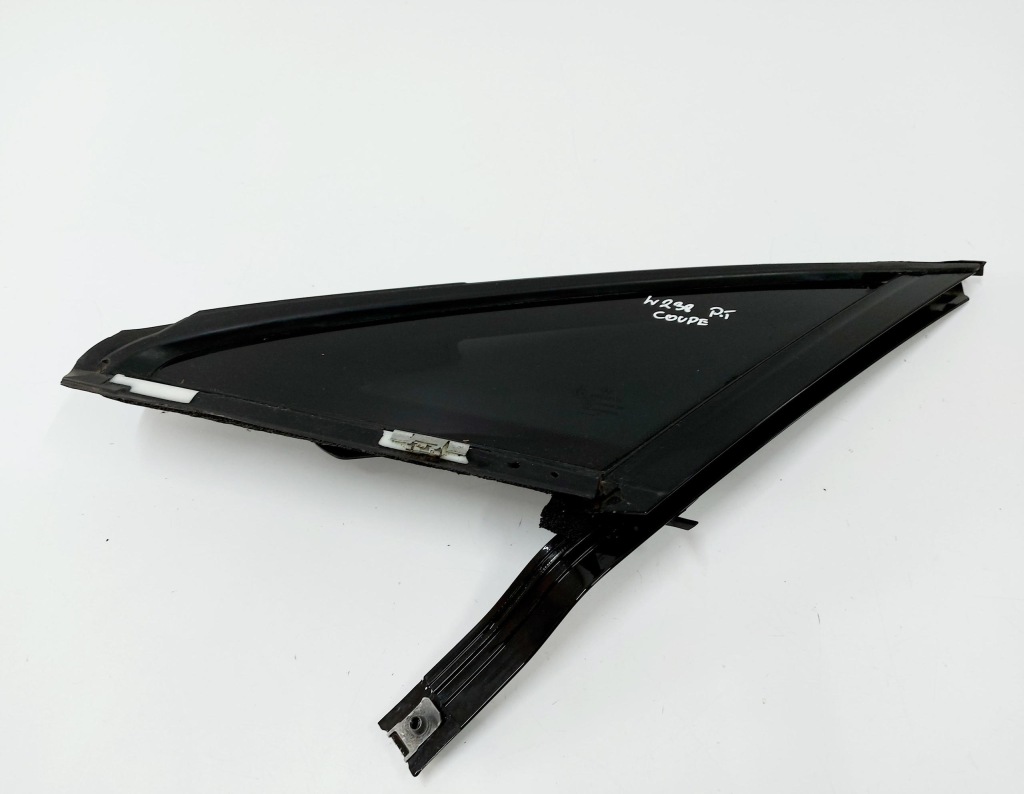 Купити Mercedes e-klasa w238 17r. скло кузов лівий задній a2386708700