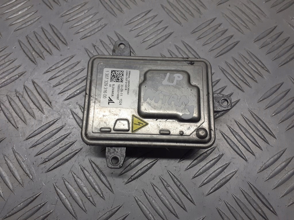 Купить Преобразователь левый перед opel astra j 130732931600