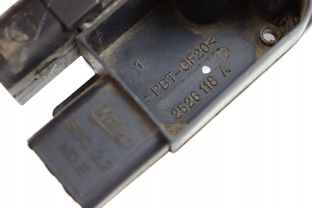 фото №7, Citroen c4 c5 2.0 16v peugeot 406 407 1.8 16v катушка зажигания 2526118a