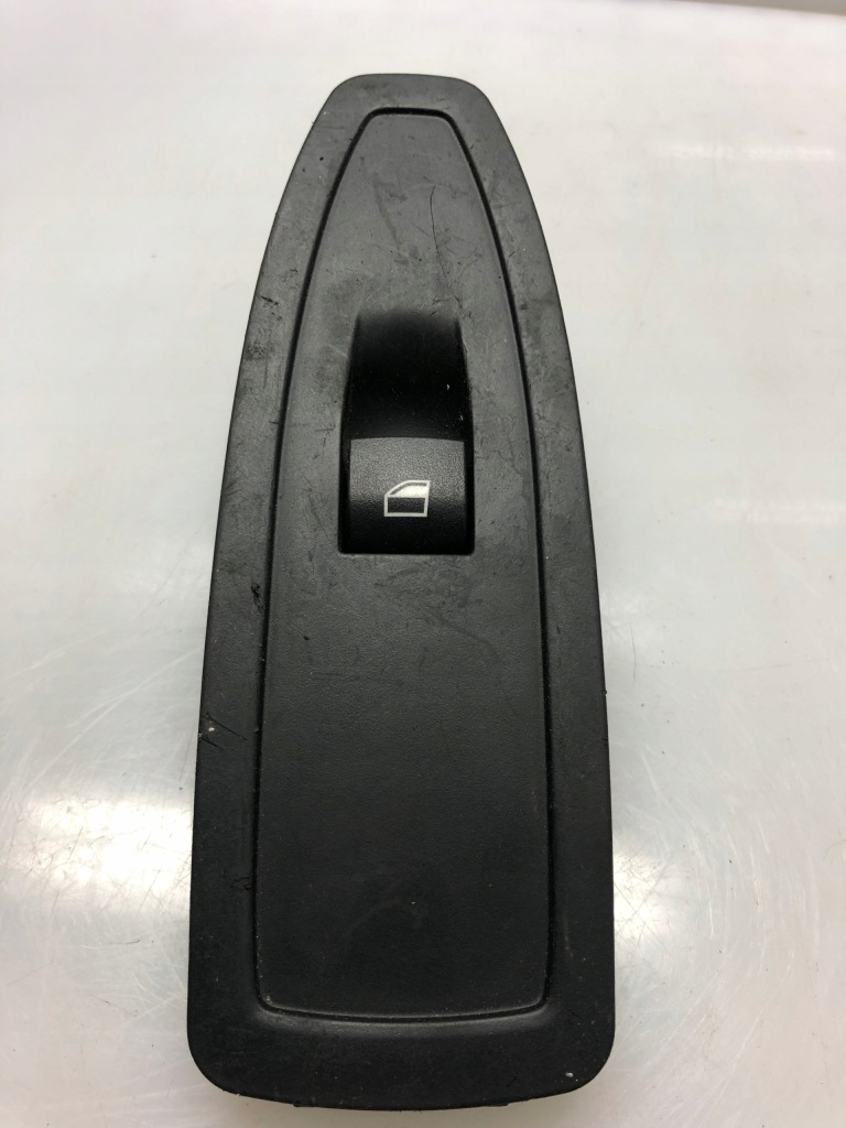 фото №1, Панель переключатель окон bmw 9208107