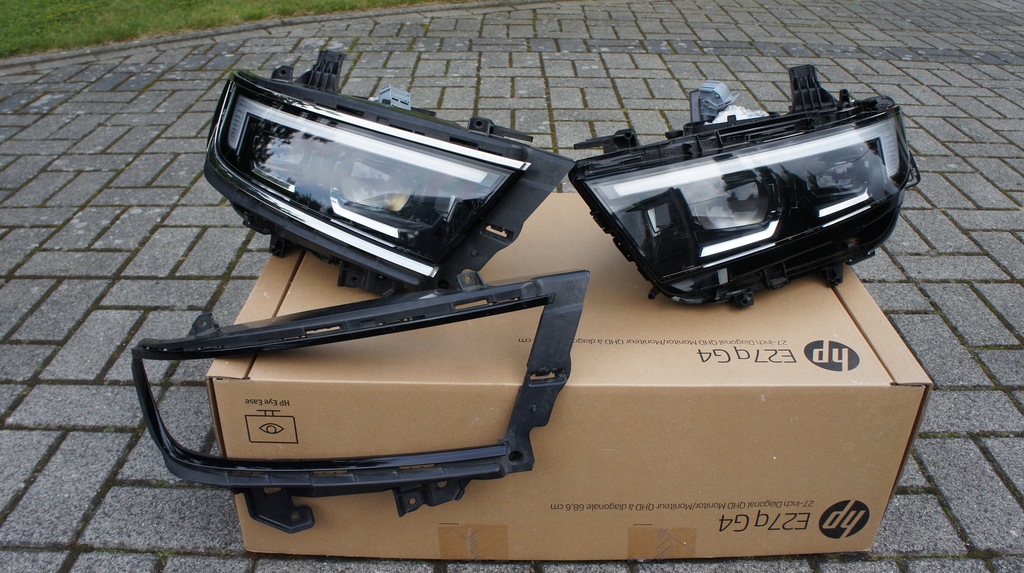 фото №1, Передняя левая правая лампа opel astra l vi full led ilux