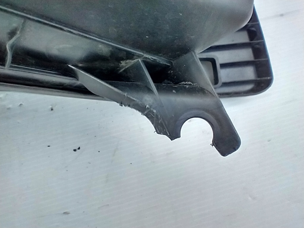 Bmw 6 e63 e64 корпус фильтра воздуха расходомер 7577779 7551638 Цена