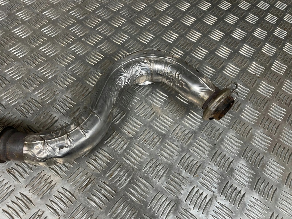 фото №8, Peugeot 2008 ii 2020 суппорт хомуты трубы глушителя