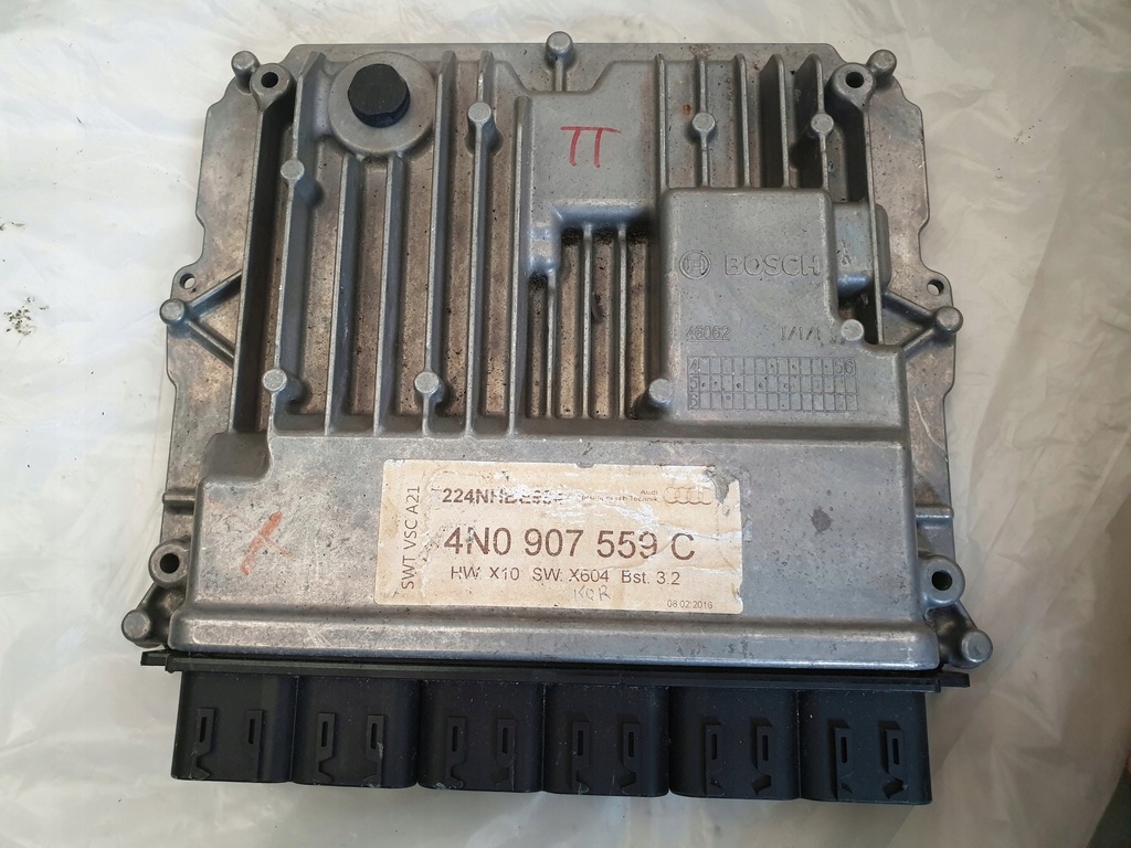 фото №1, Блок управления бортовой компьютер двигателя vw 4n0907559c
