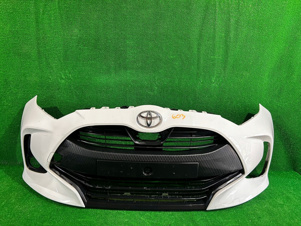 фото №1, Бампер передній toyota yaris iv bez pdc