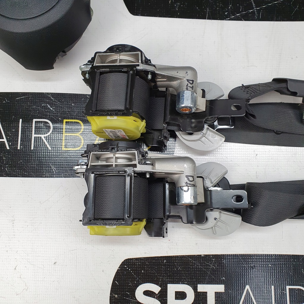 фото №6, Stonic приборная панель консоль подушки безопасности ремни подушка безопасности