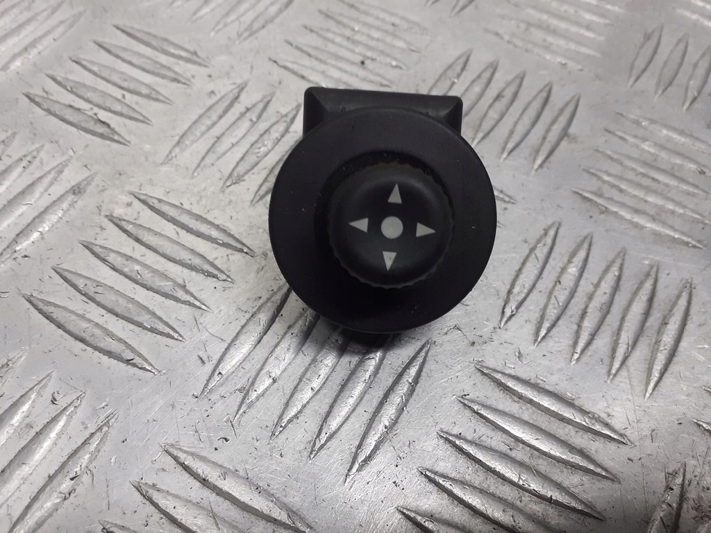 фото №1, Панель регулировки зеркал citroen berlingo i