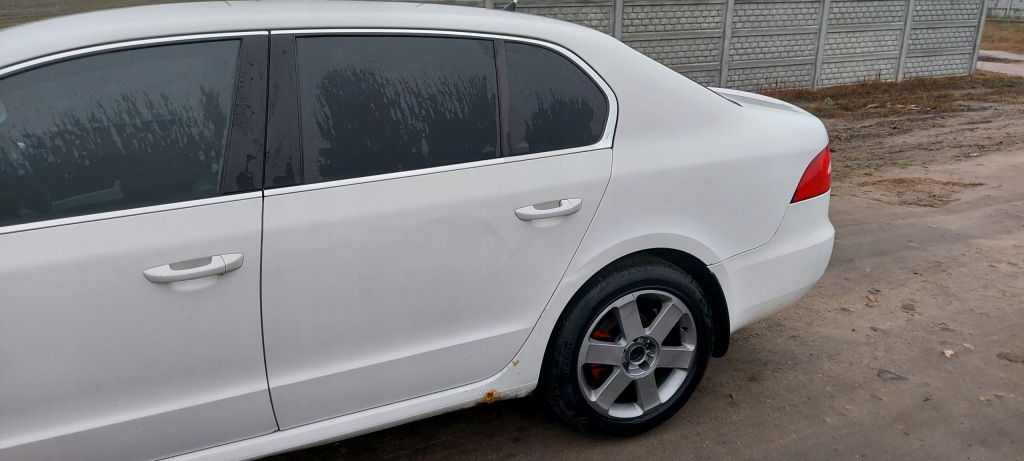 фото №1, Дверь задние задняя левая skoda superb 2 ii lf9e 1026