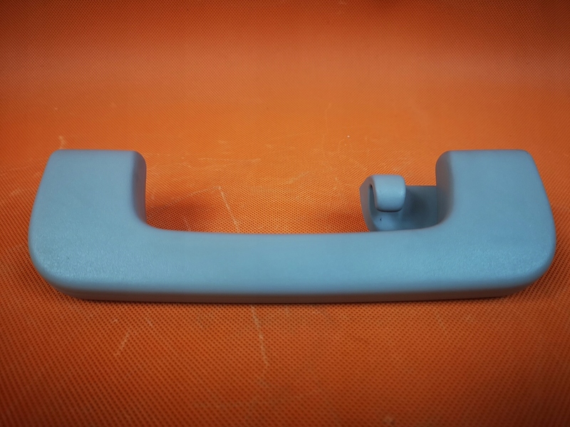 фото №1, Audi q7 4l lift ручка потолочный задняя задняя правая