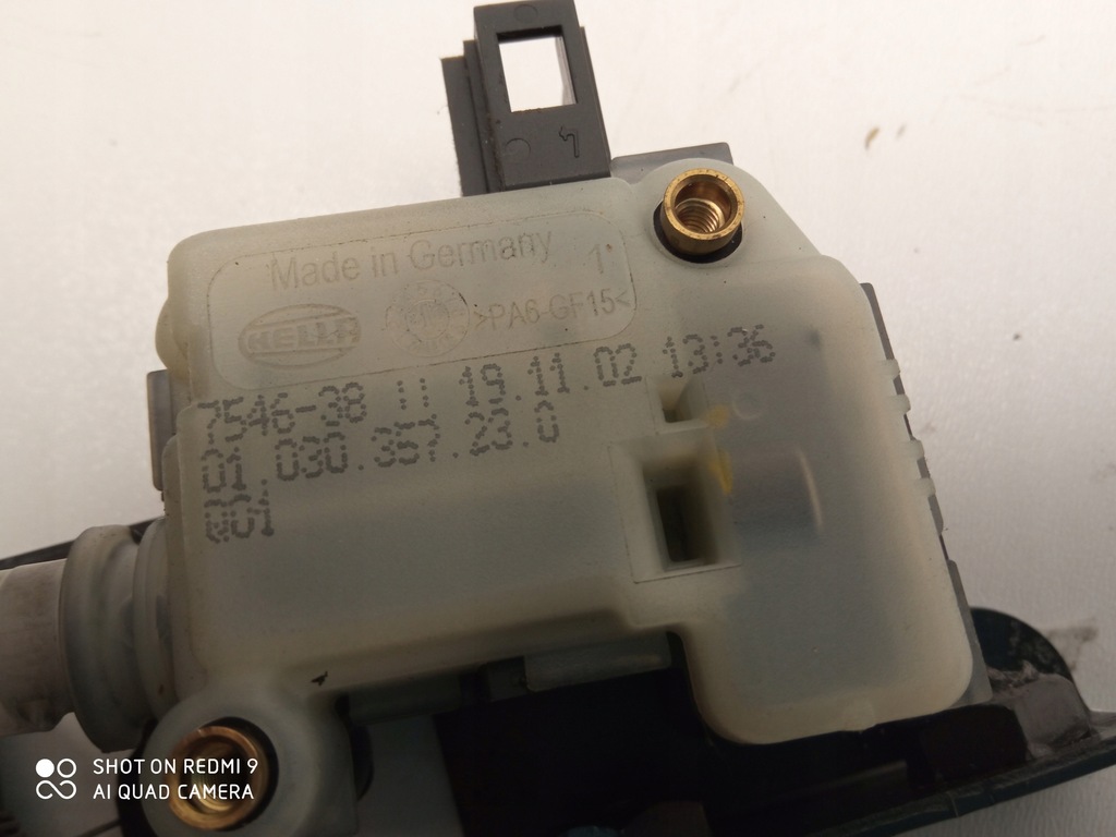 фото №3, Замок крышки багажника борта land rover vogue range