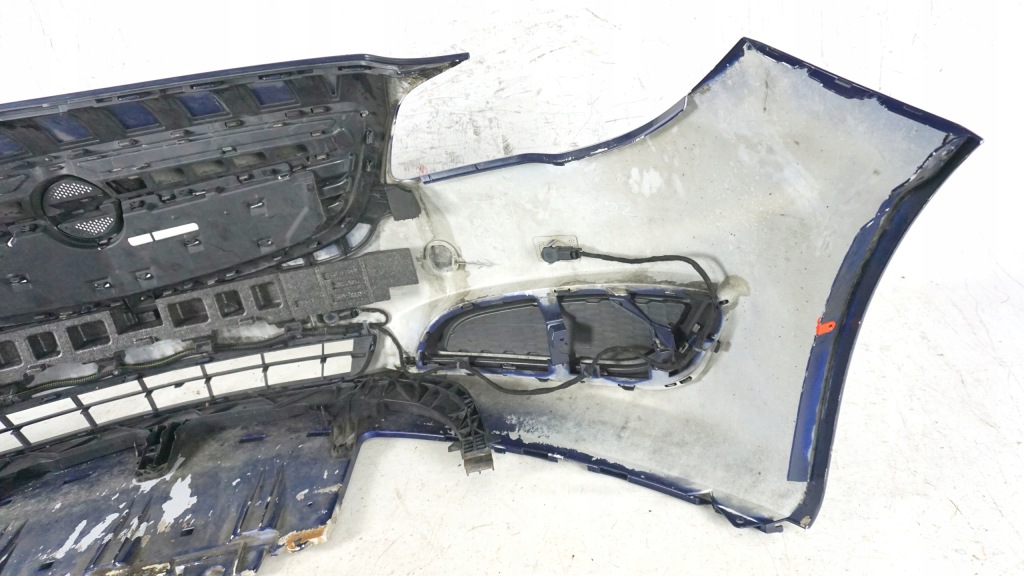 Бампер перед передній решітка  opel insignia 1 a рестайлінг  13-17 fl z20z pdc 2013- Доставка