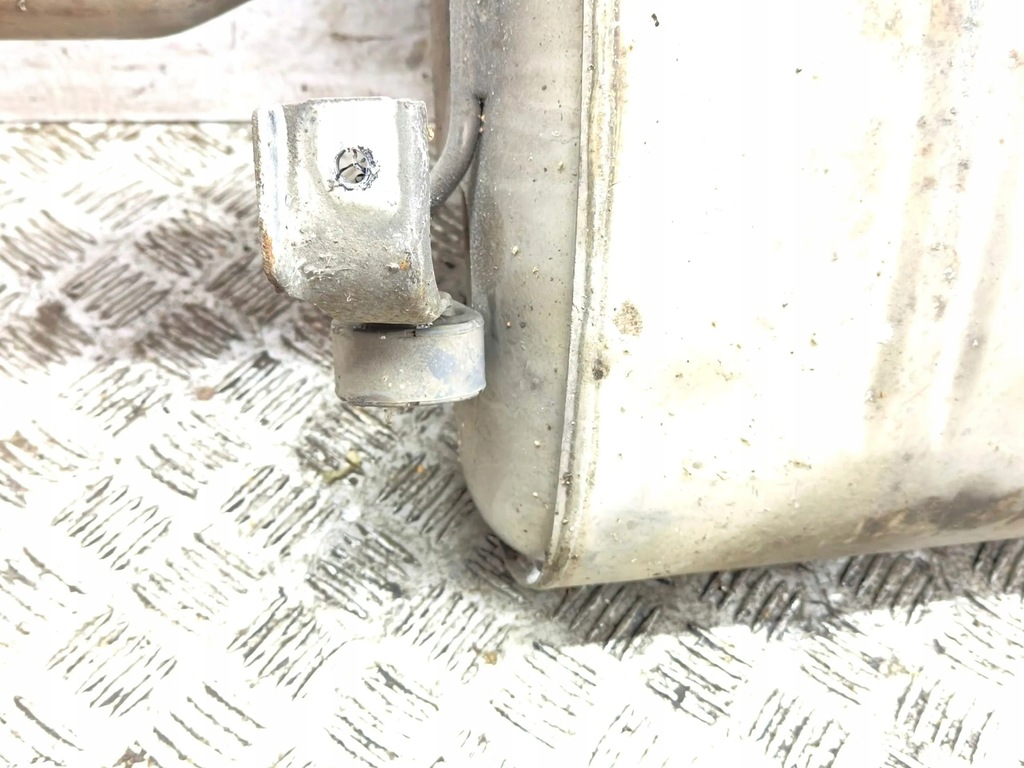 фото №6, Bmw 5 e60 e61 2006 гаситель kompletny