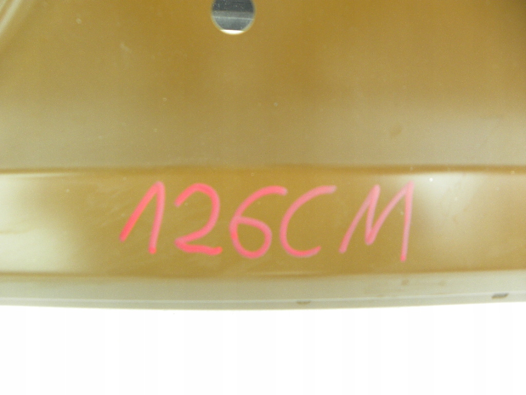 Купить Tesla model y крыло  задний правая сторона 2024 год