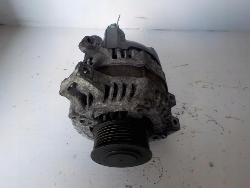 фото №1, Honda civic viii 2.2 ctdi генератор 104210-4860