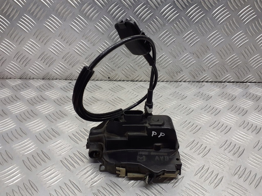 фото №1, Замок дверь правый перед nissan primera p12 4pin