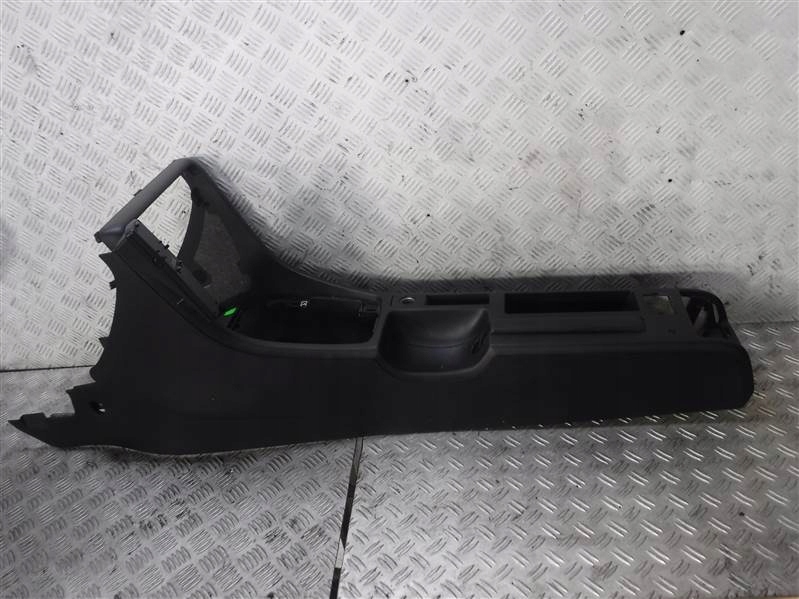 фото №1, Туннель средний audi a4 b7 2 din