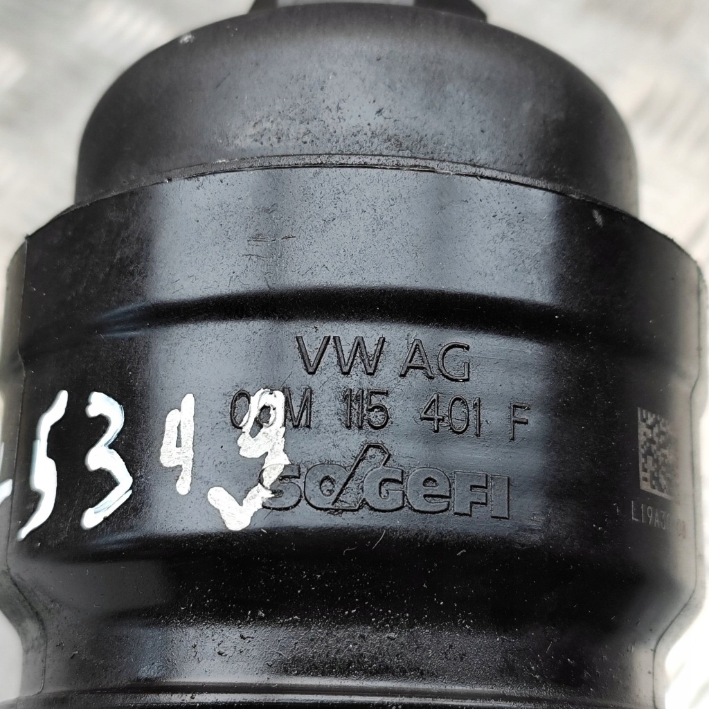 фото №6, Porsche cayenne 9y0 9y3 2019 гайка фильтра масла