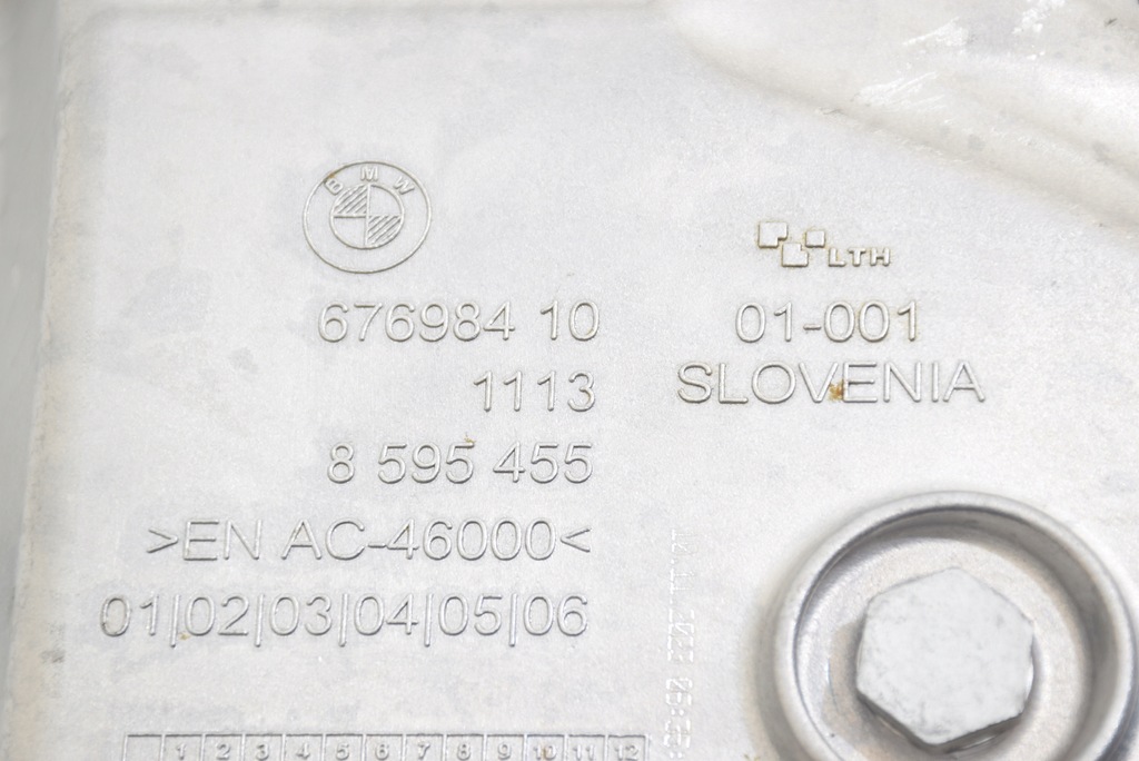 фото №10, Bmw 5 g60 520dx 523dx b47p b47d20b поддон масла xdrive awd