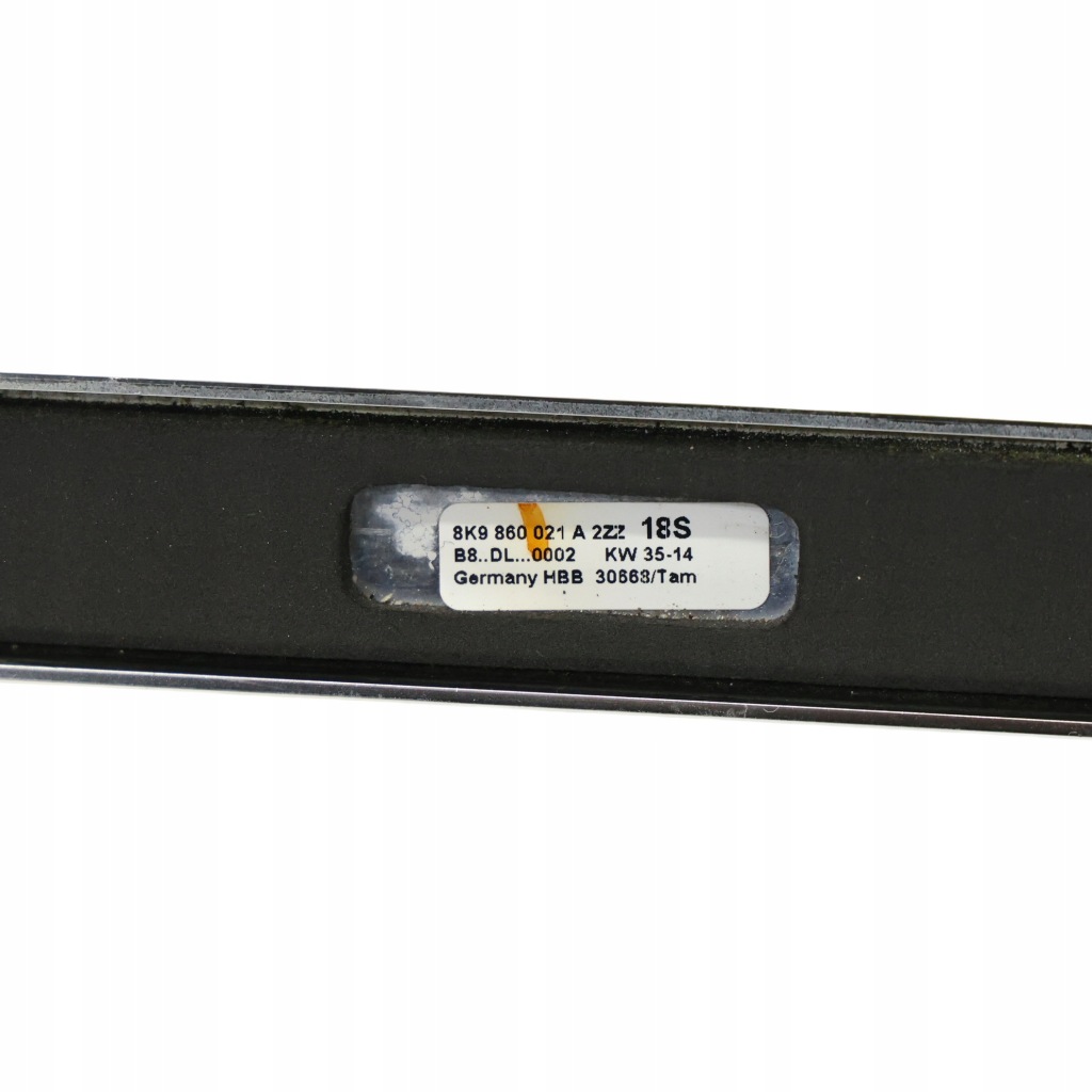 Audi a4 b8 рейлинг крышный левое  правый  набор хром 8k9860021a Оригинал