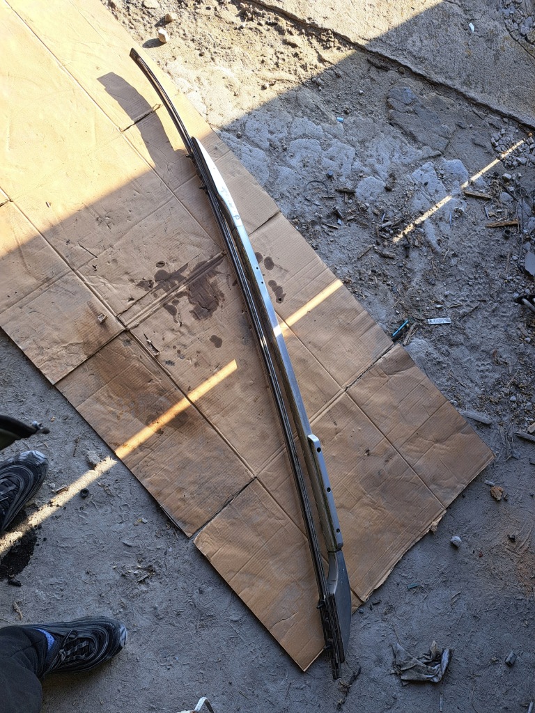 фото №6, Рейлінг молдинг даховий правий infiniti fx35 fx30 fx45 qx70 fx50 fx37