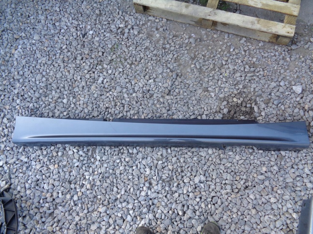 Купить Молдинг порог накладка правая порог bmw 1 e87 a22/7 sparkling graphite 2004-