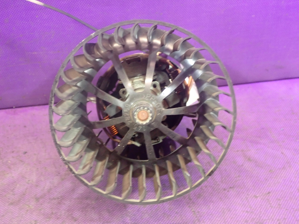 фото №1, Opel astra f i 94-02 вентилятор обдув воздуходувка 1bb52