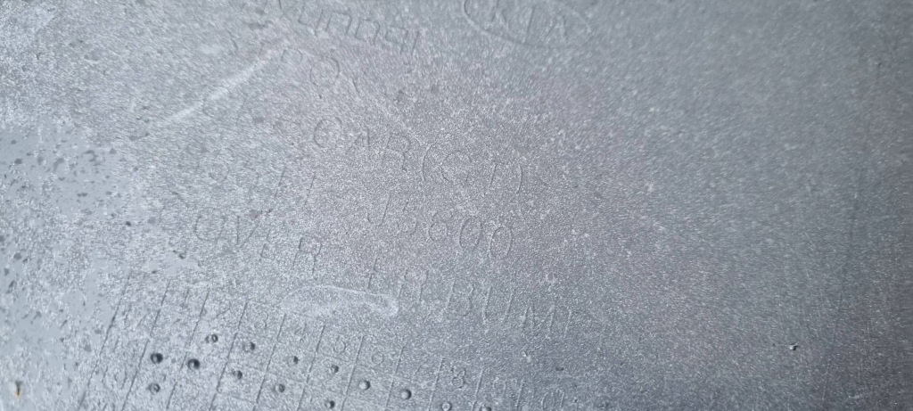 Kia stinger 2017- бампер перед оригинал g027 с Разборки