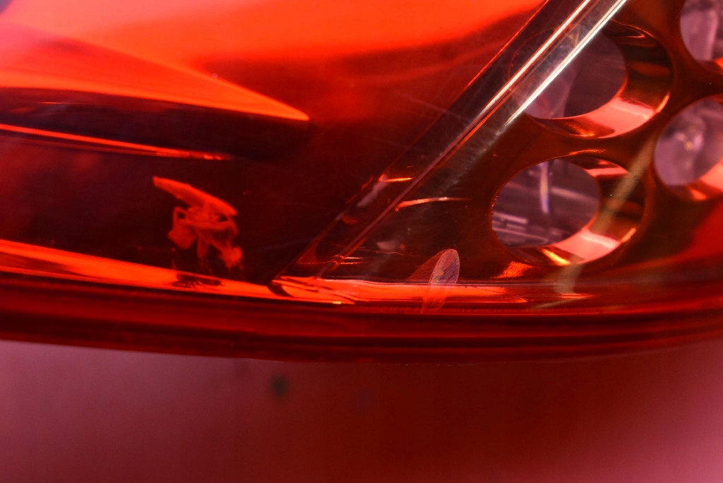 фото №9, Лампа левая задняя задняя 9683460880 peugeot 3008 1 i 10-13