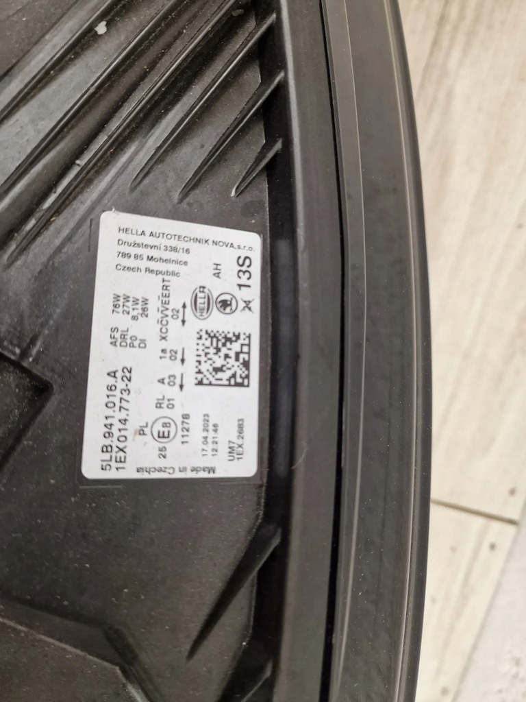 фото №16, Лампа правая перед skoda enyaq full led 5lb941016a