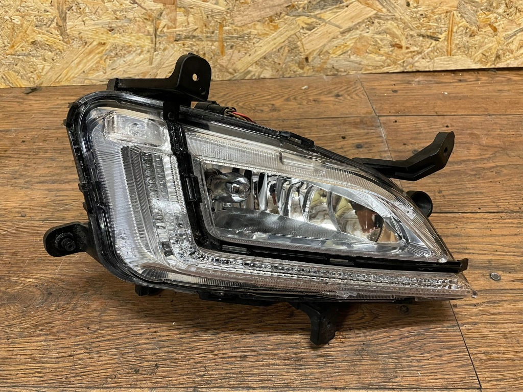 фото №1, Hyundai tucson ii lift противотуманная фара правый led 18-