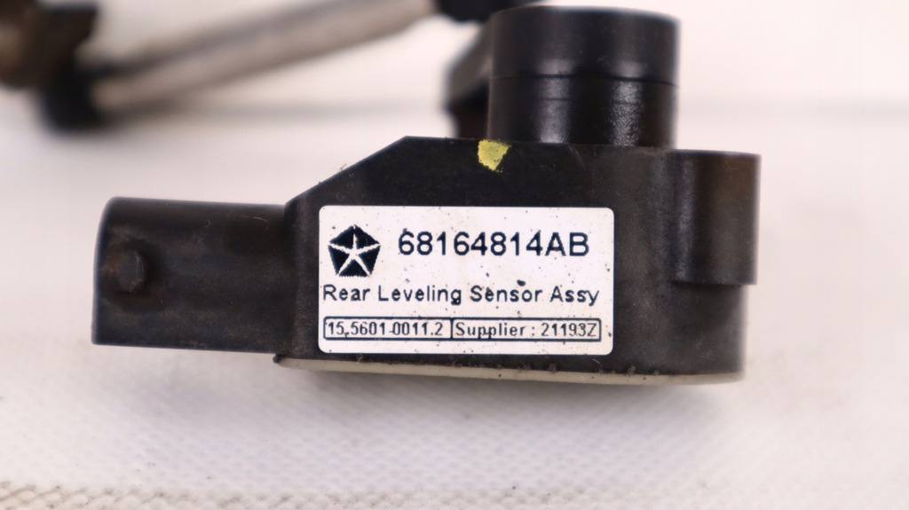 фото №5, Jeep grand cherokee wk2 датчик выравнивание левый задняя 68164814ab