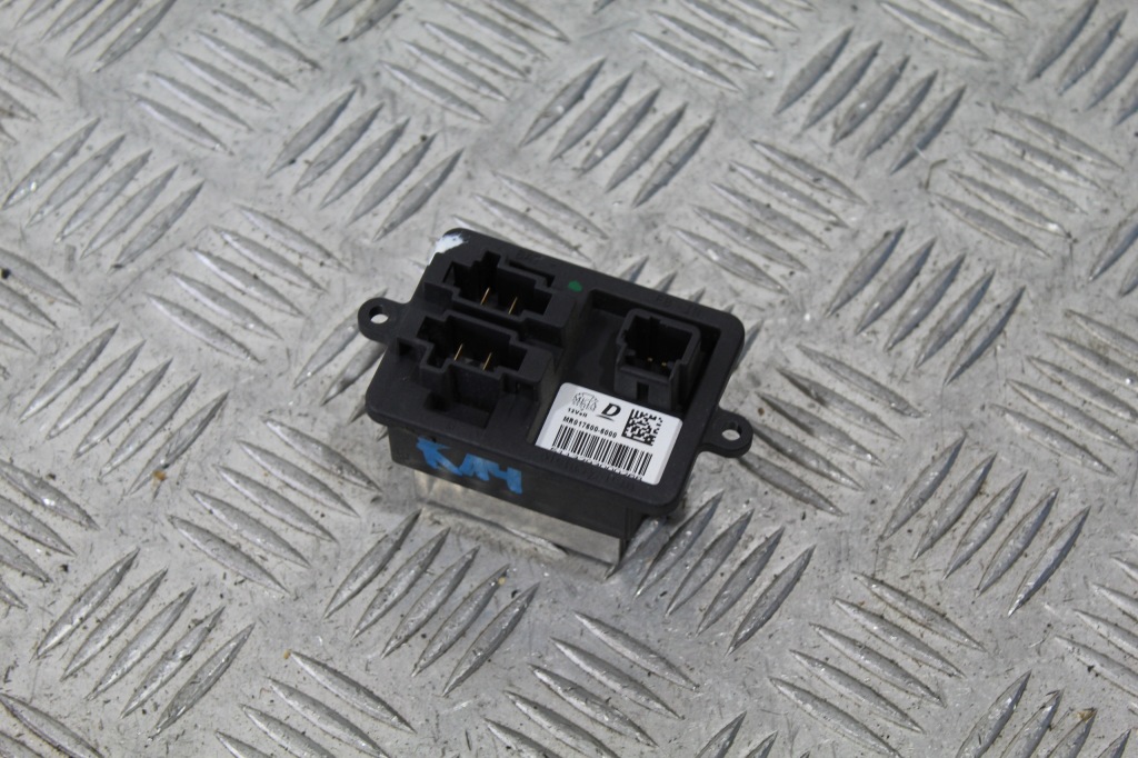 фото №1, Резистор вентилятор резистор nissan micra v 5 k14