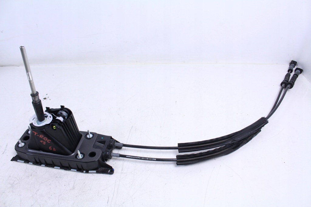 фото №1, Выборщик тросы передач vw t-roc 19r. 6b