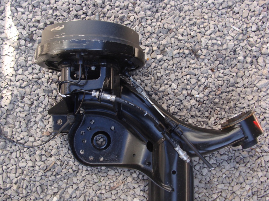 фото №4, Балка oś задняя ford fiesta mk8 !!!!