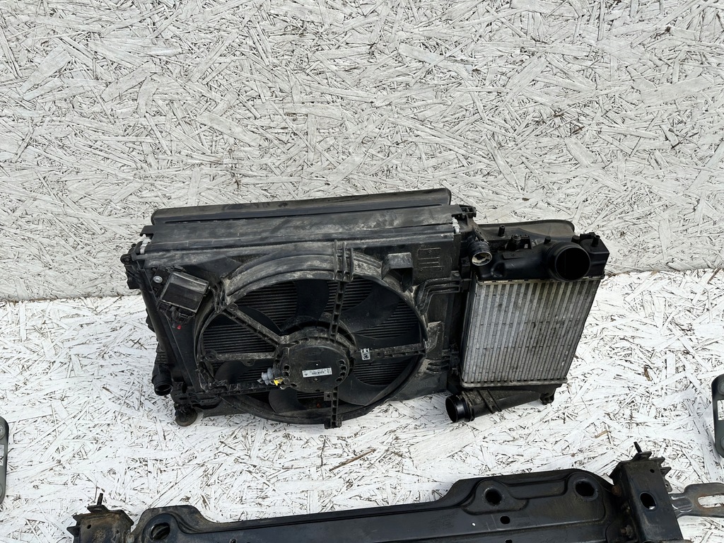 фото №7, Scenic iv pas передний радиатор 1,5 tdci комплект