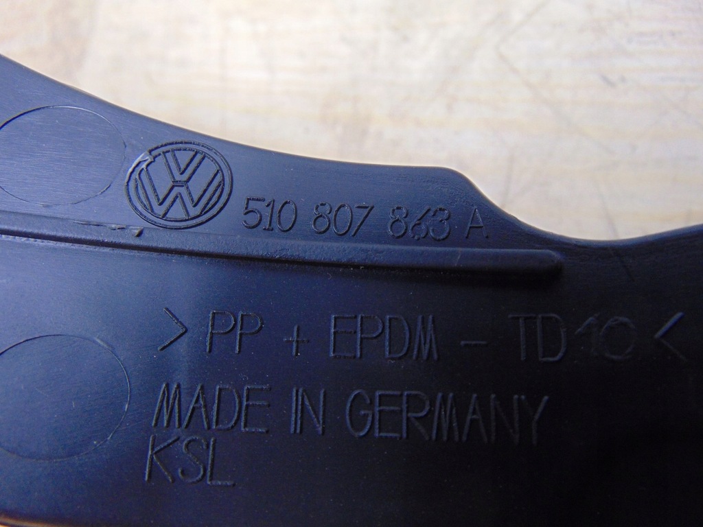 фото №11, Volkswagen оригінальний номер 510807863a напрямна бампера