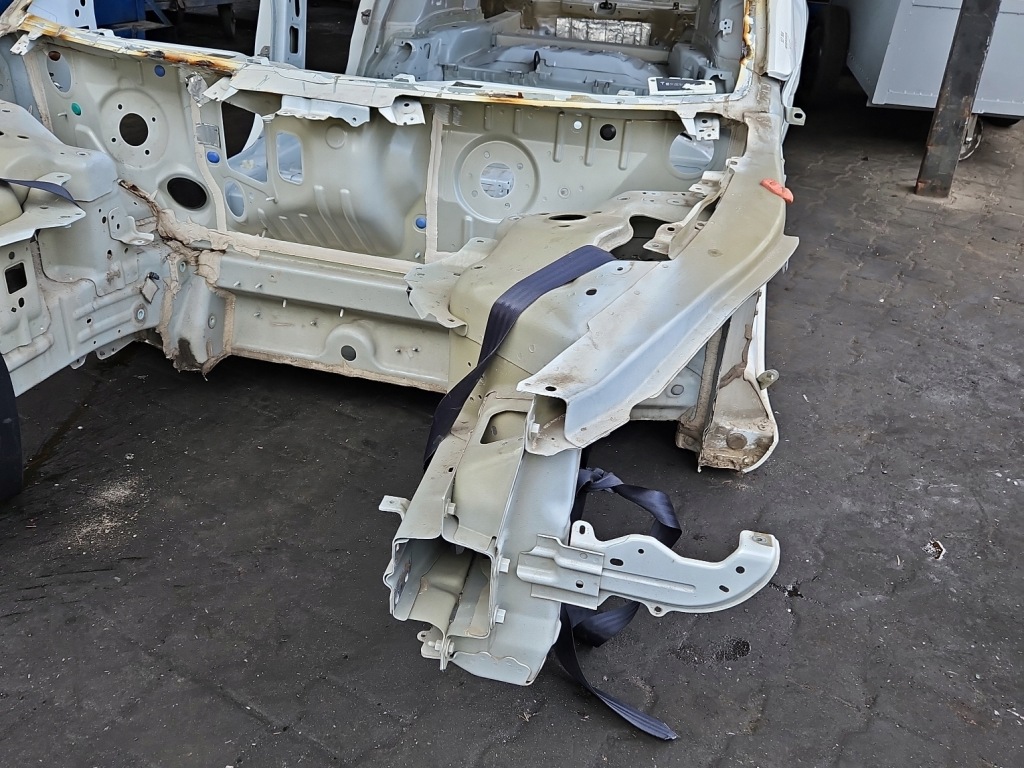 фото №4, Лонжерон левая подкрылок четверть tesla model 3 20-23