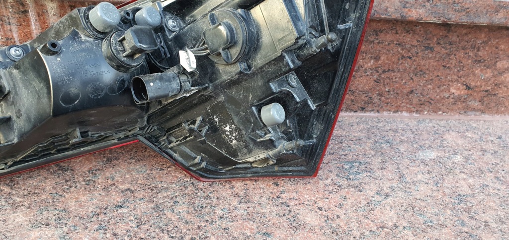 Skoda scala 2019- фара задня led ліва задній лівий Ціна