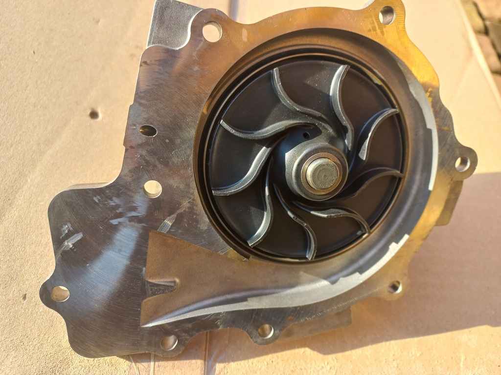 фото №7, Насос водяна mercedes sprinter 906. a6512000602