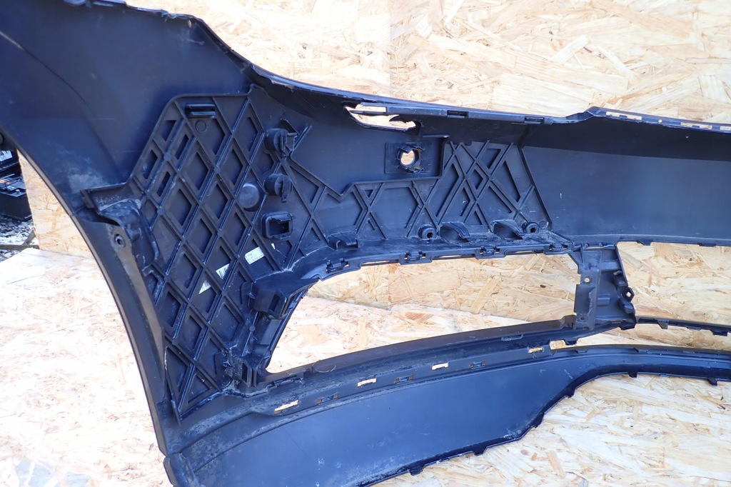 фото №13, Бампер перед передній vw passat b8 3g0 3g0807221a