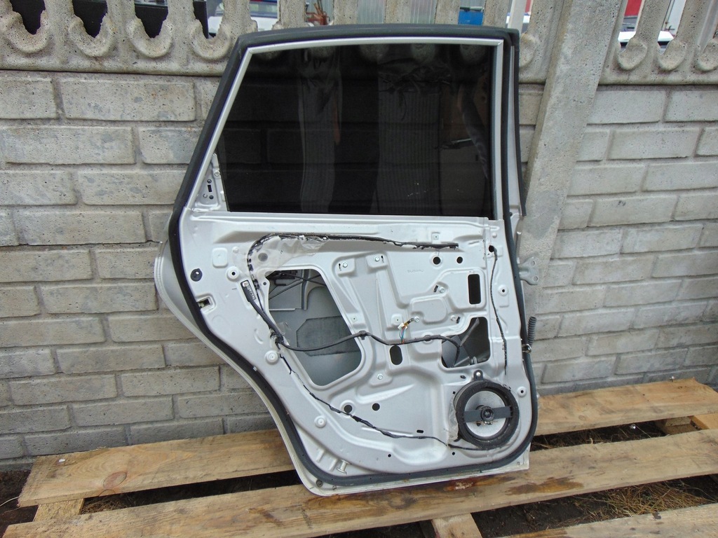 фото №13, Дверь левый задняя subaru impreza iii gh c3s