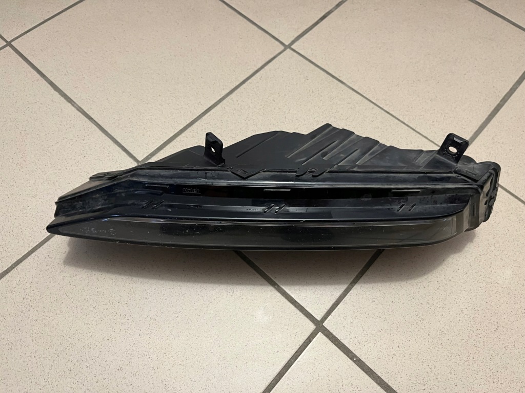 фото №10, Противотуманная фара led drl передний перед левый skoda superb iii 3 lift 19-