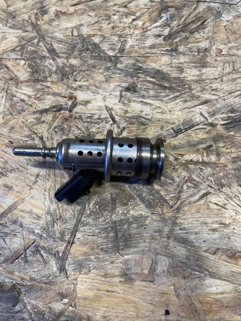 фото №1, Форсунка peugeot 3008 ii 9813930180