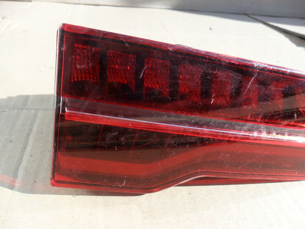 фото №6, Jaguar i-pace лампа левый задняя j9d3-13a421-cb