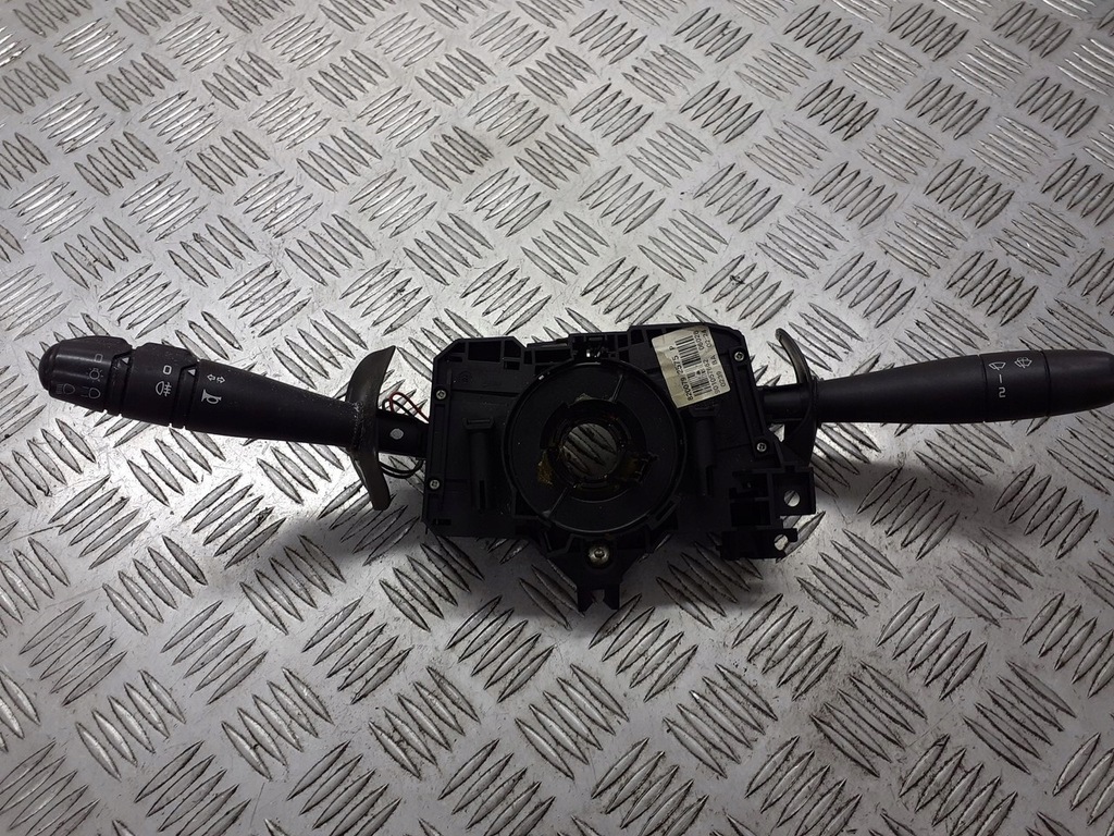 фото №1, Перемикач підрульовий світла dacia logan 8200792575p