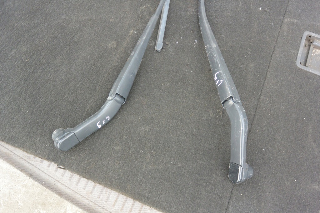 фото №2, Рычаг дворники перед kpl mazda cx-9 eu