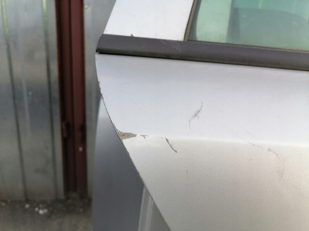 Двері праве праві задній opel astra h z57 універсал Недорого