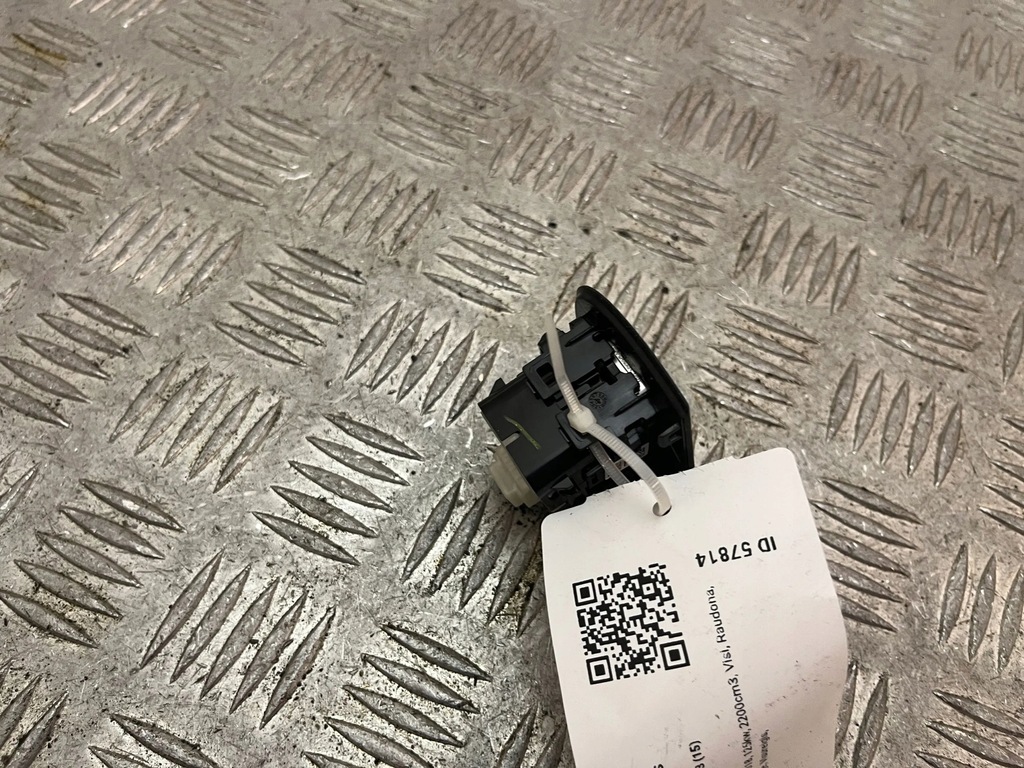 фото №8, Mercedes-benz glc x253 c253 2018 кнопки вікон