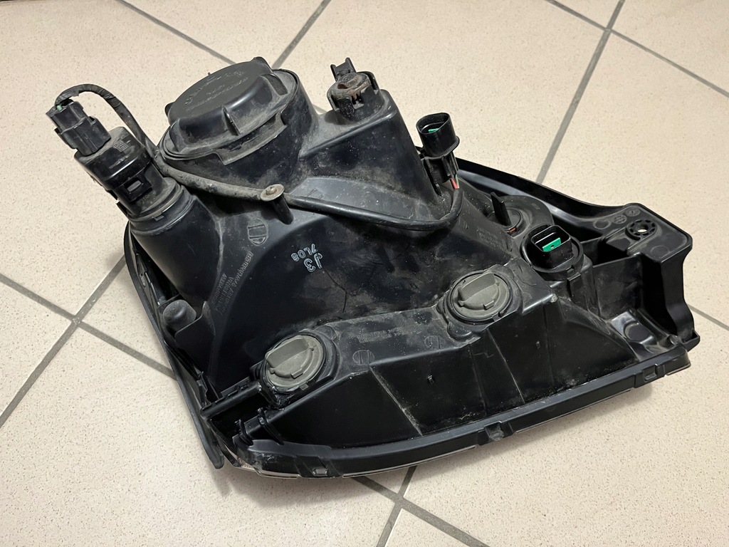 фото №13, Hyundai tucson i 1 лампа передняя перед левая